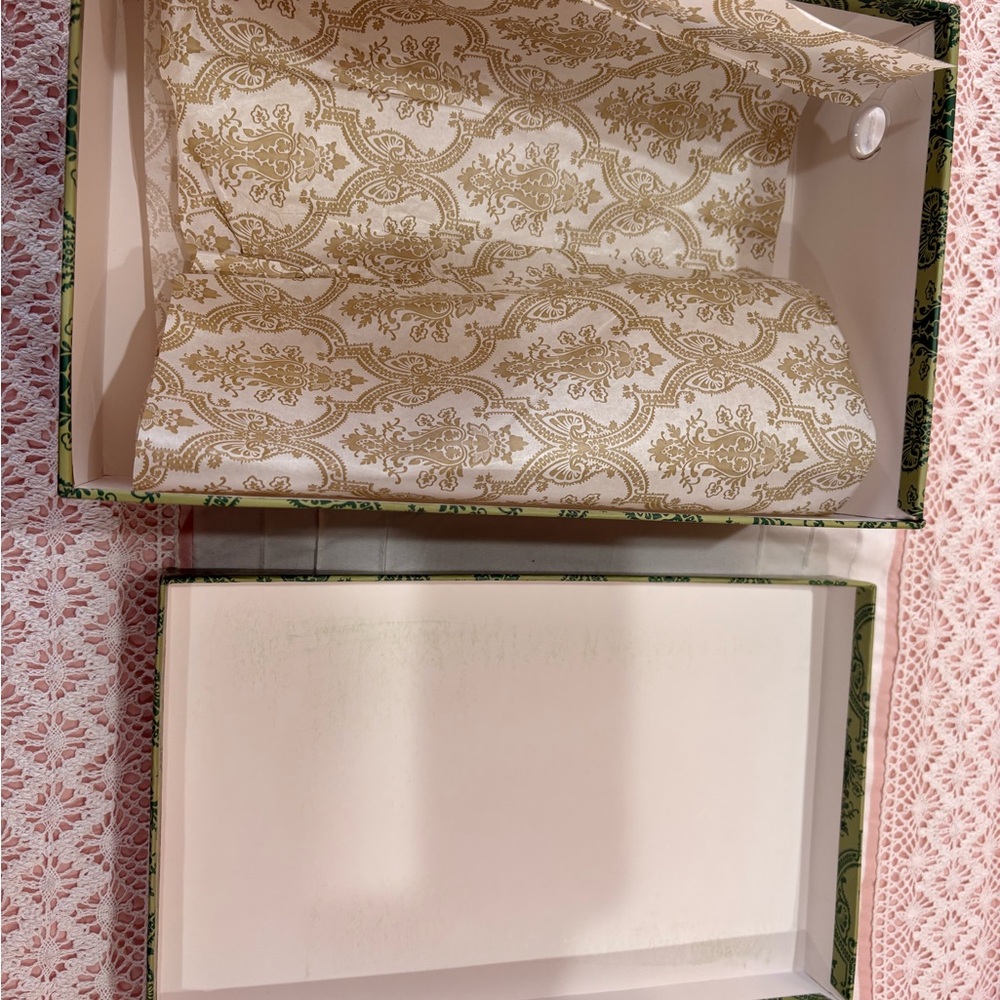 Gucci Empty Gift Box 14"x‎ 8” x 5”